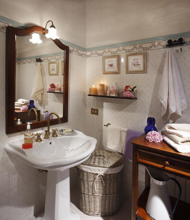Bed and Breakfast Salvia E Rosmarino à Camaiore Extérieur photo